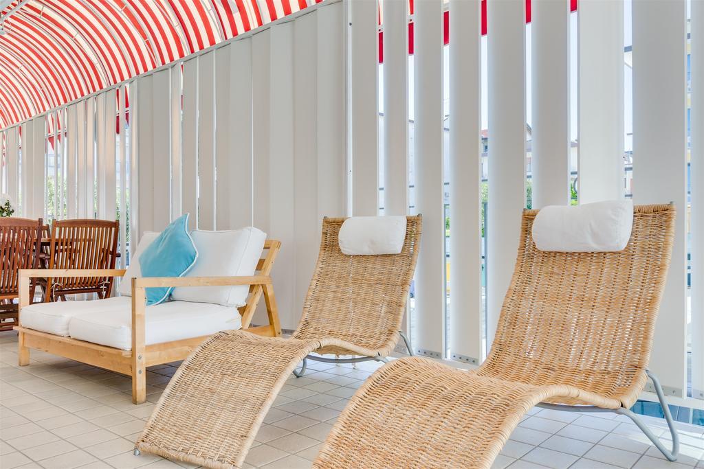 Hotel Manila Lido di Jesolo Bagian luar foto